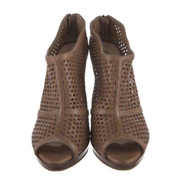 Prada Authentic Solid Brown Leather Lasercut Peep Toe Pumps Heels 9 - Picture 3 of 8